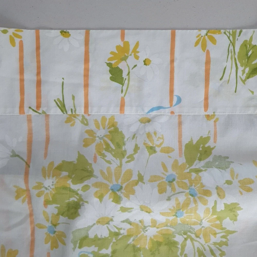 Vintage Utica Double Flat Sheet Daisy Floral Yellow Green Orange USA Bedding